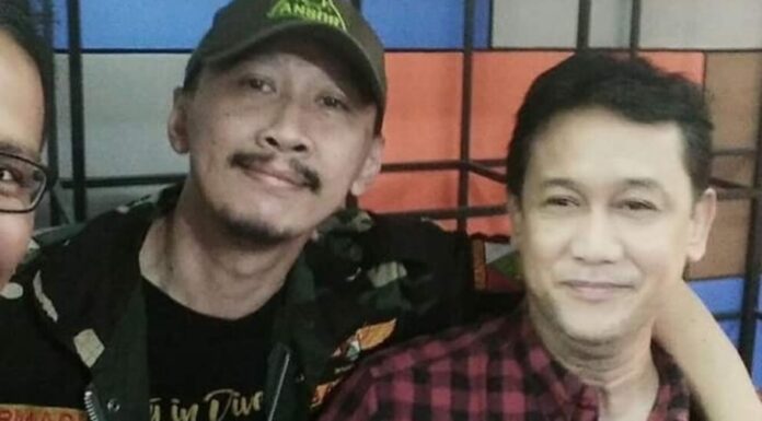Denny Siregar Beri Semangat Abu Janda yang Terpapar Covid-19: Sehat Bro, PR Kita Masih Banyak!