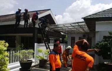 Rumah Asisten Setdaprov Riau Nyaris Ludes Terbakar