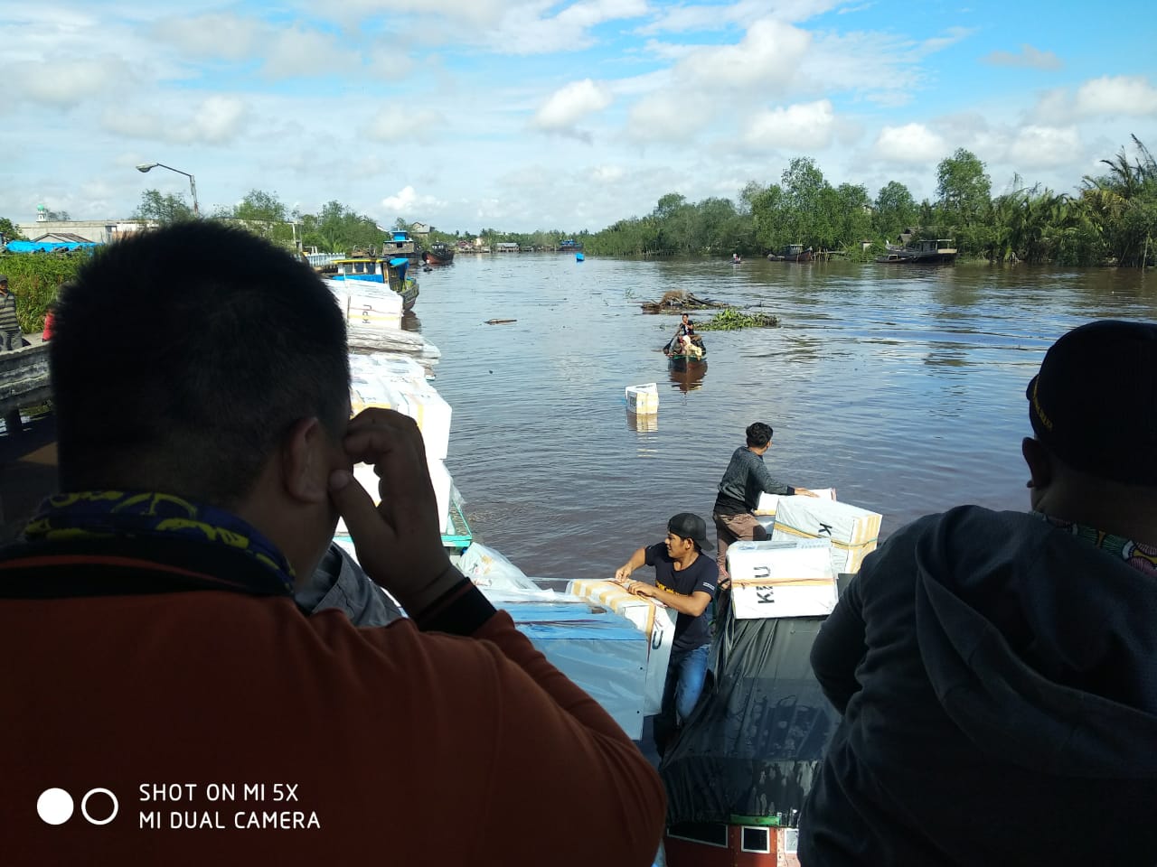 Logistik Pemilu Tahun 2019 'Nyemplung' ke Sungai