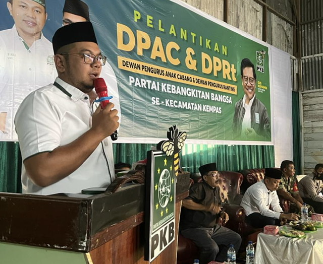 Lantik DPAC dan DPRt di Kempas, Iwan Taruna Deklarasikan Dani M Nursalam Calon Bupati Inhil