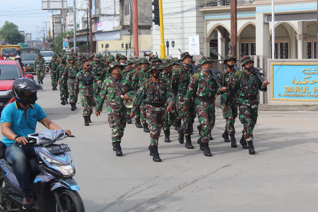 Prajurit Kodim 0314/Inhil Laksanakan Long Mars