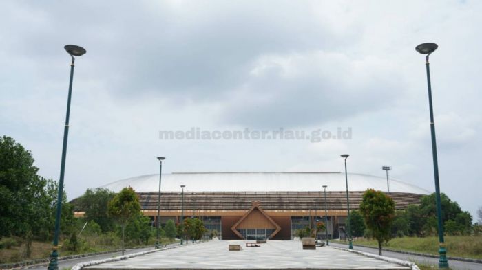 Pemeliharaan Riau Main Stadium Jadi Perhatian