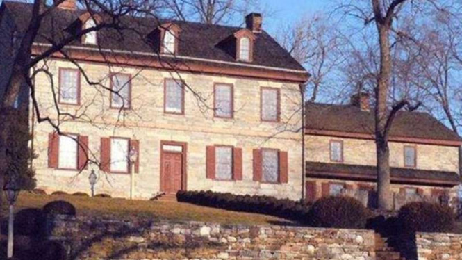 Rumah Berhantu Ini Dijual, Sejarahnya Menyeramkan