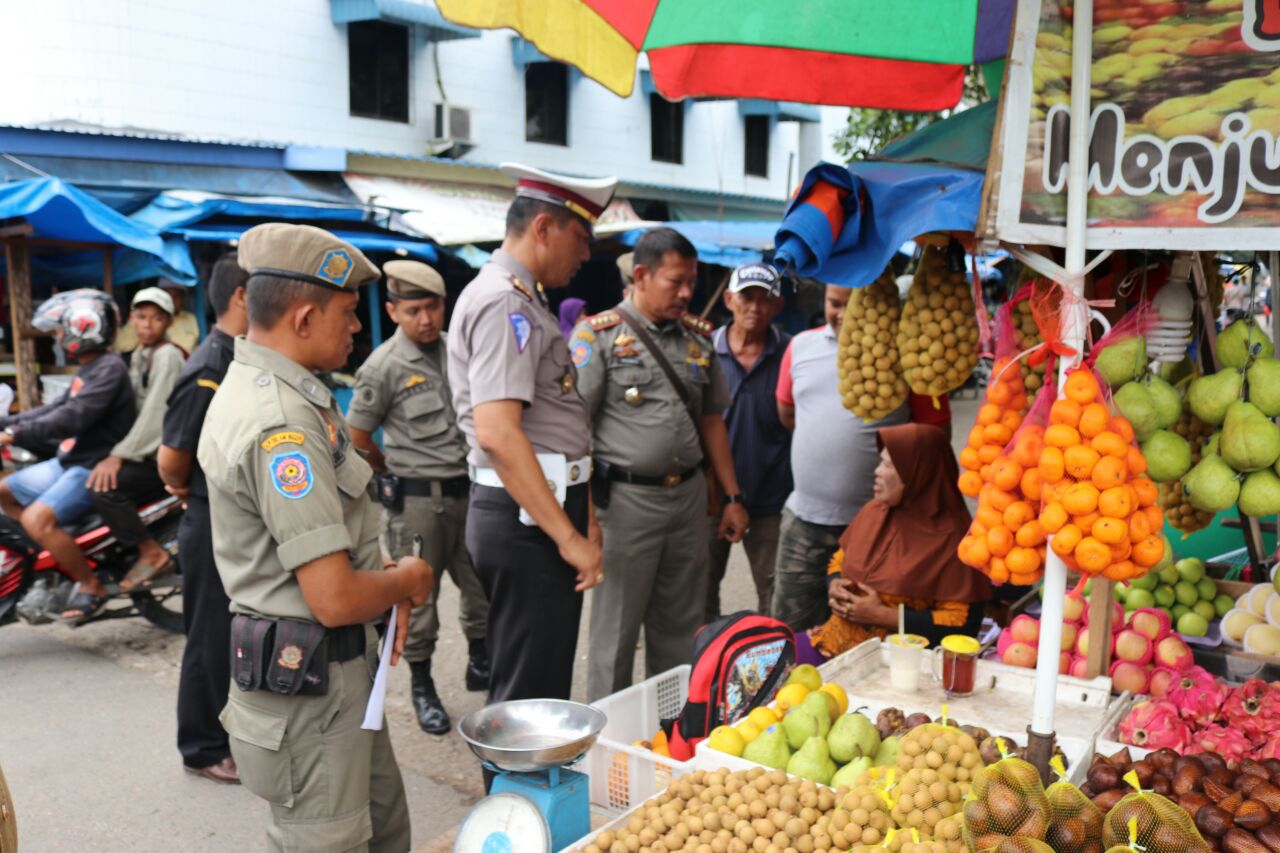 Penataan Kawasan KTL, Tim Sosialisasi Kepada Pedagang Sudirman Tembilahan