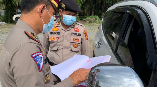 Polres Inhil Cegah Aktifitas Mudik Di Perbatasan Riau-Jambi