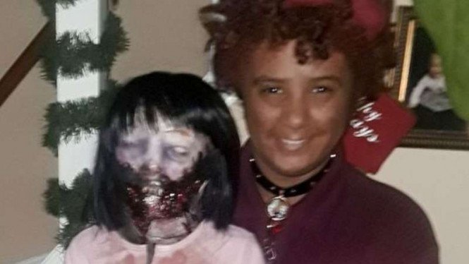 Remaja yang Nikahi Boneka Zombie, Kini Berharap Punya Anak