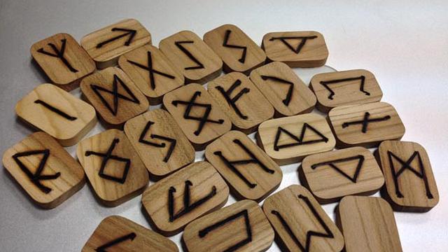 Pilih Satu Alfabet Rune Ini, Kami Ungkap Keberuntunganmu