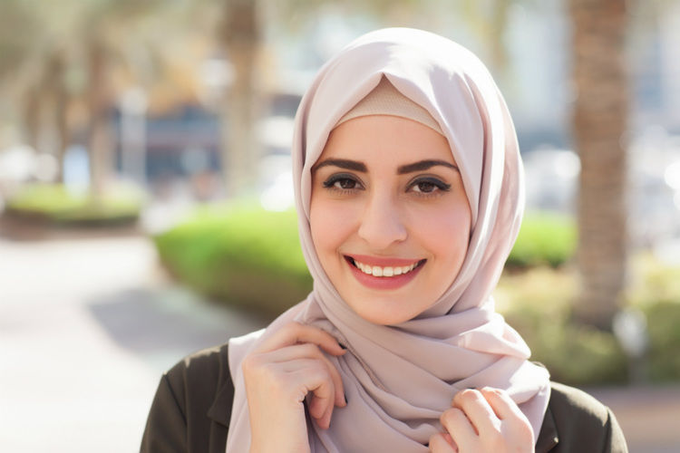 Tips Pakai Hijab Sesuai Bentuk Wajah