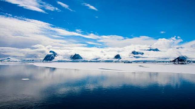 Saat Antartika Mulai Berubah Hijau