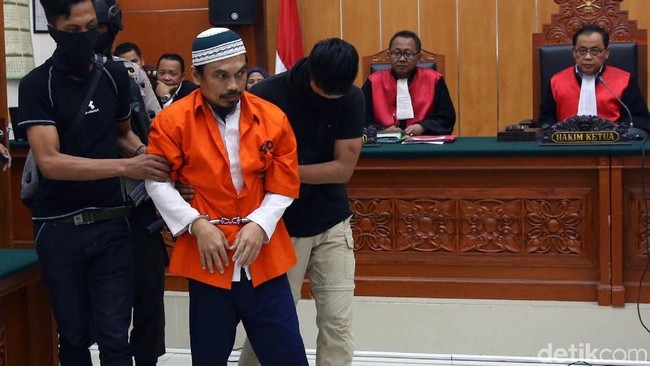 Abu Afif Divonis 11 Tahun Penjara