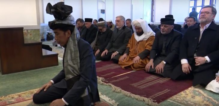 Ini Kata Istana Soal Jokowi Jadi Imam Salat di Afghanistan