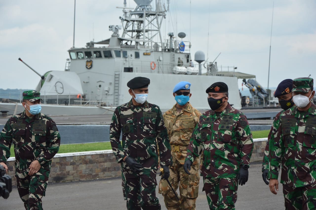 Asops Panglima TNI Periksa Kesiapan Satgas MTF Kontingen Garuda XXVIII-M/UNIFIL