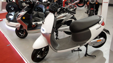 Punya Motor Listrik, Jangan Pusing Mau Cucinya