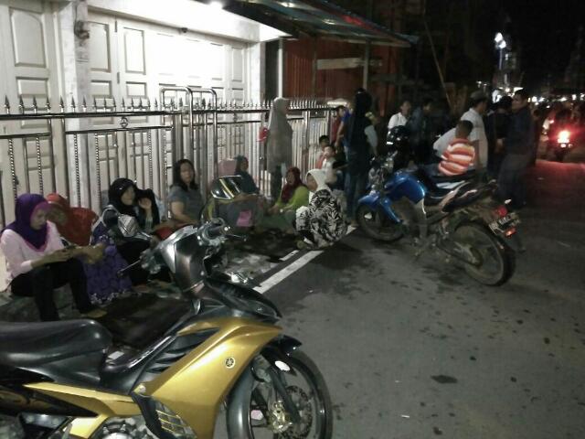 Pedagang Pasar Jongkok Tolak Kebijakan Rp2 Juta Per Lapak