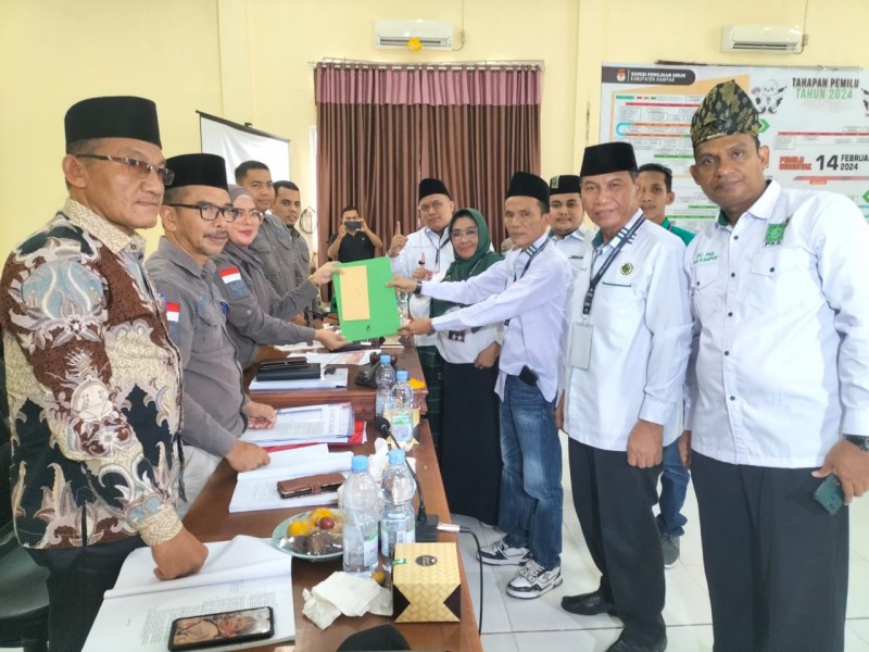 PKB DPC Kabupaten Kampar Daftarkan Bacaleg ke KPU
