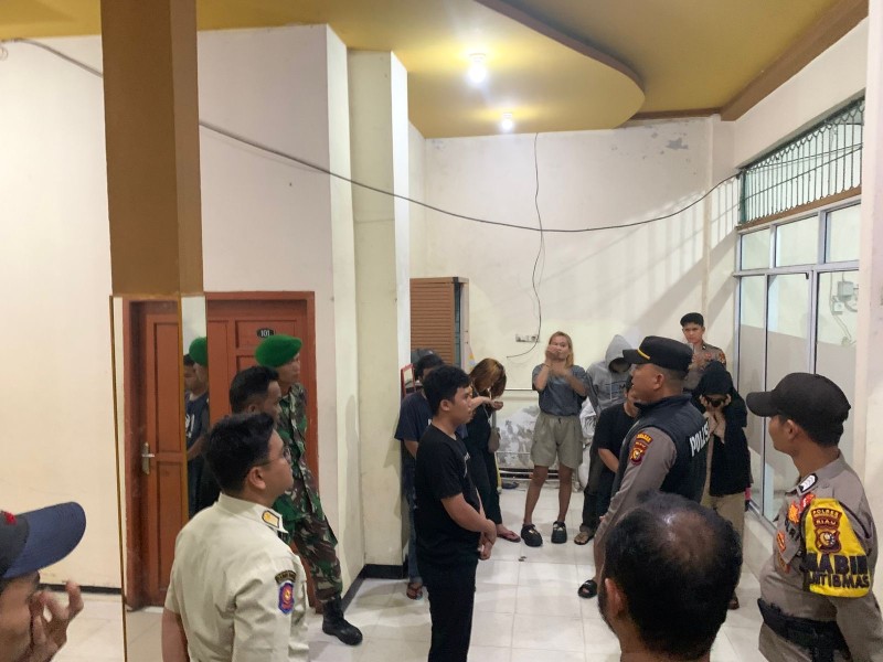 Forkopincam Tembilahan Gelar Patroli Malam, Ini Kata Kapolsek Ipda Ripal Indrawata