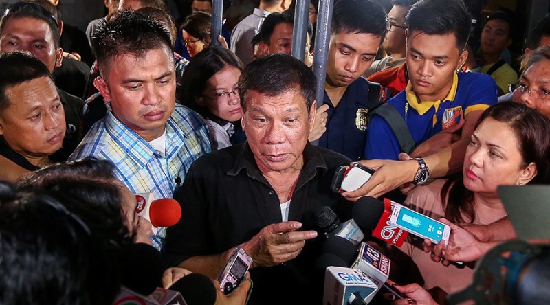 Duterte Bersumpah akan Memakan Hati Teroris yang Tertangkap