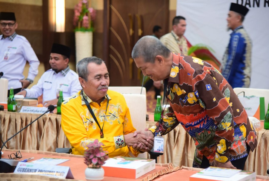 Wabup Inhil Syamsuddin Uti Hadiri Rapat RUPS Bank Riau Kepri di Pekanbaru