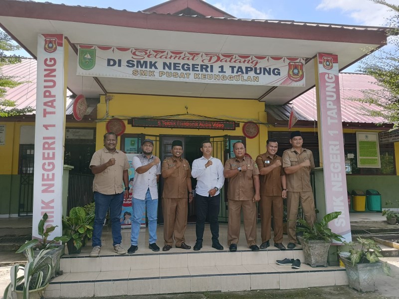 Direktorat Intelkam Polda Riau Cooling System di SMK 1 Tapung Kabupaten Kampar