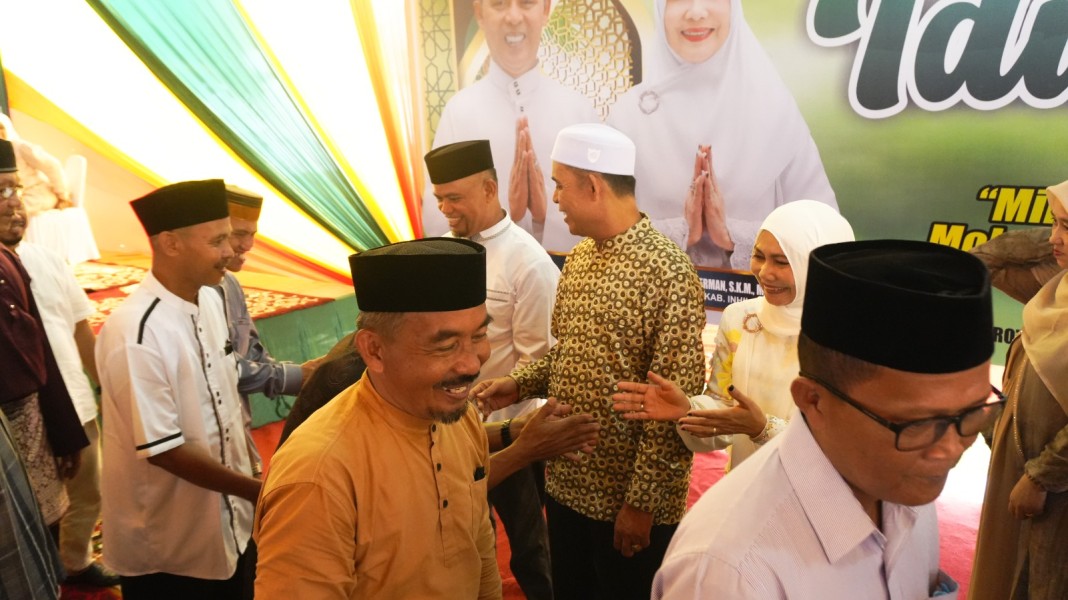 Silaturahmi Idul Fitri 1447 H, Bupati Inhil Sambut Masyarakat di Kediaman Dinas
