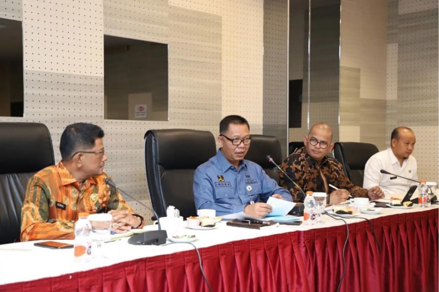 Pj Sekda Kab Inhil Menghadiri FGD Forum Sekda Seluruh Indonesia Komwil Prov Riau