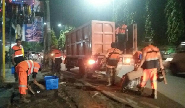 Sampah Jakarta Usai Malam Tahun Baru Capai 225 Ton