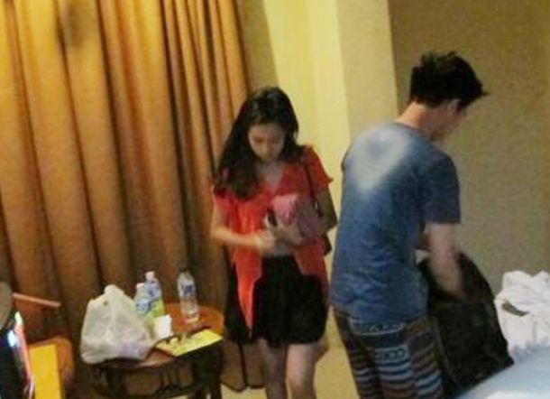 Fakta Mengejutkan Siswi SMP yang Buka Layanan Threesome