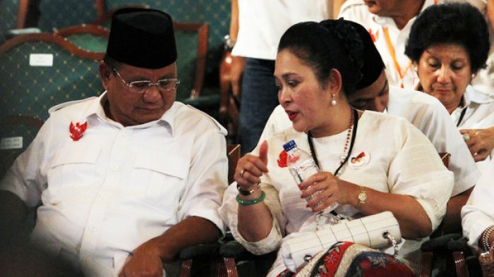Emak-emak Ingin Prabowo-Titiek Soeharto Rujuk; Mbak Titiek Itu Anggun,