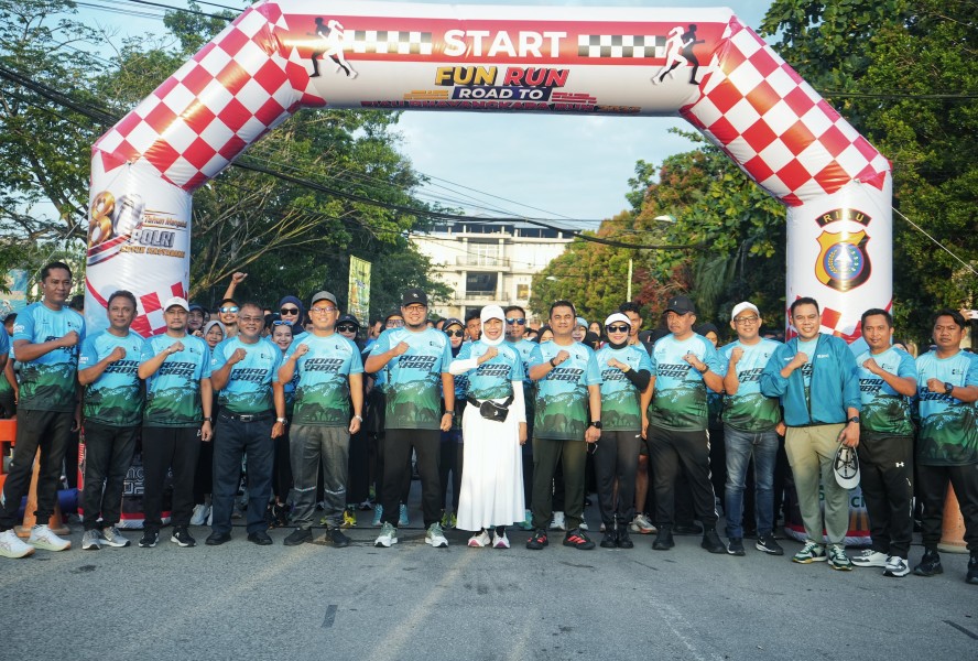 Semarak Road To Bhayangkara Run 2026 di Inhil, Ketua DPRD Iwan Taruna Turut Ambil Bagian