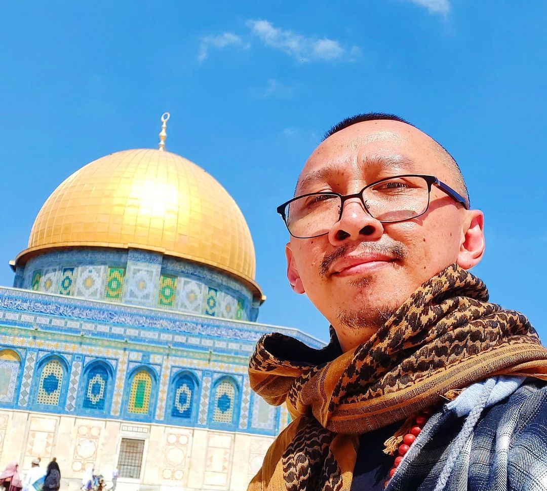 Abu Janda Curhat Dirawat di RS Karena Covid-19, Netizen: Pikir Udah Tewas