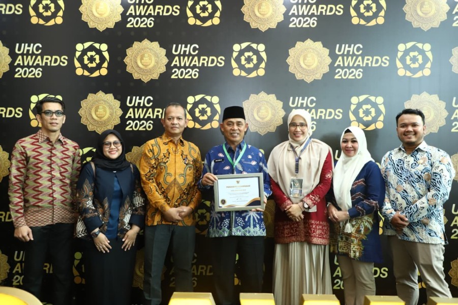 Apresiasi atas Capaian UHC Tahun 2025, Pemerintah Pusat Anugerahkan UHC Awards Madya kepada Kabupaten Inhil