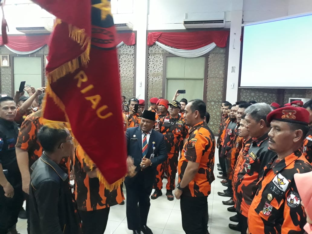 Yusri Hadiri Pelantikan MPC Pemuda Pancasila Kabupaten Kampar Periode 2019-2023 