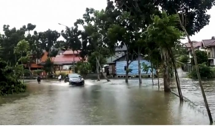 Diguyur Hujan, Pekanbaru Dikepung Banjir