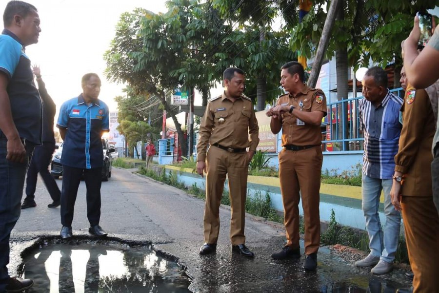 Dinas PUPR Kota Pekanbaru Lanjutkan Perbaikan 6 Ruas Jalan di 2024