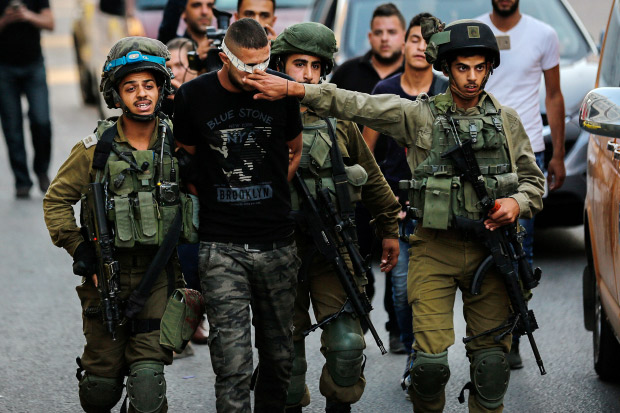 Tentara Israel Tangkap 10 Warga Palestina di Tepi Barat