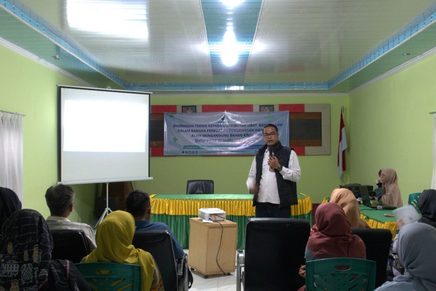 BPOM Gelar Bimtek Distributor Obat Bahan Alam di Inhil, Tekankan Bahaya OBA Mengandung BKO