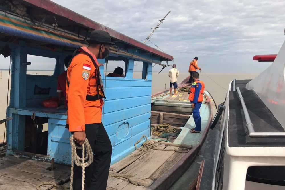 Tim SAR Bantu Pencarian Nelayan Tenggelam di Sungai Nipah Rohil