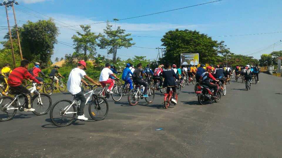 Bersama Kapolres, Komunitas Sepeda Dumai Kunjungi Rohil