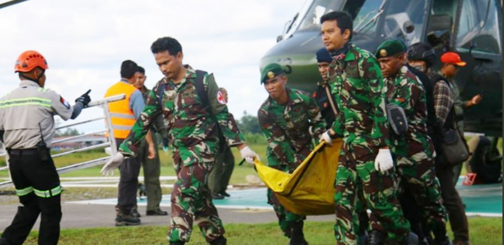 TNI Tembak Mati Tujuh Anggota KKSB, Rampas Lima Pucuk Senjata