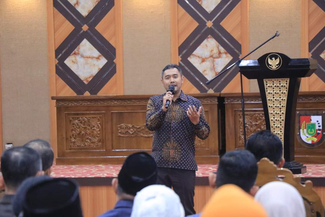 Sabarudi Menekankan Integritas pada Sosialisasi Pengendalian Gratifikasi oleh DPRD Pekanbaru dan KPK RI