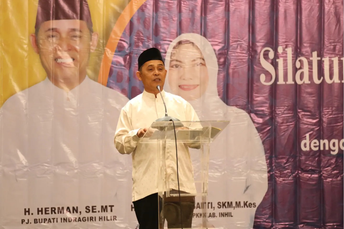 PJ Bupati Inhil Herman Buka Bersama dengan MAsyarakat Inhil di Jakarta