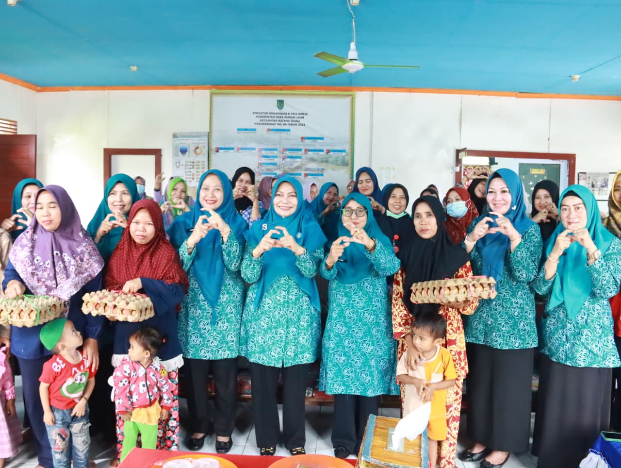 Tekan Angka Stunting, Ketua TP. PKK Inhil Gencarkan GINTAS melalui Program Kasih Terdahsat